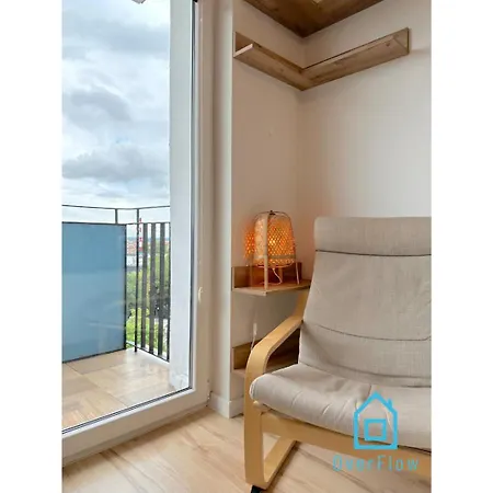 Postcard Scenic Escape 10 Minutes To Old Town And Seaside Apartment Gdansk